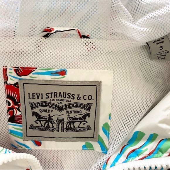 NWT Levi’s White Floral Wind Breaker Jacket S - Picture 8 of 11